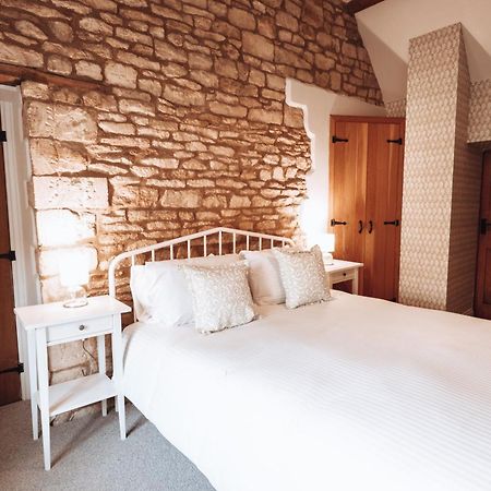 Hotel The Fox At Barrington Burford Habitación foto